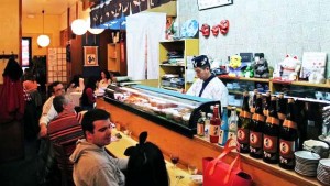 Naomi 7 Restaurantes japoneses en Madrid que sirven el mejor sushi